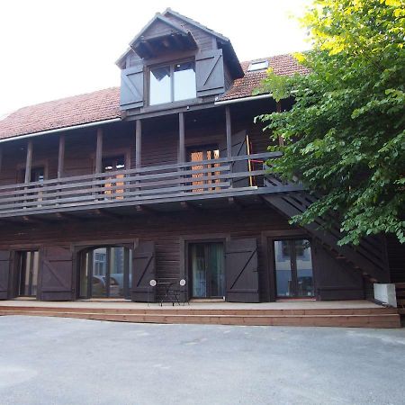Kuninga 24/2 Old Town Apartments Пярну Екстериор снимка