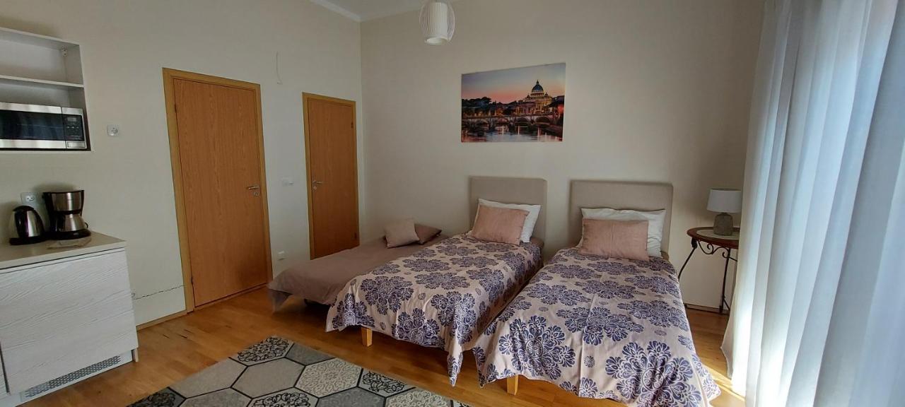 Kuninga 24/2 Old Town Apartments Пярну Екстериор снимка